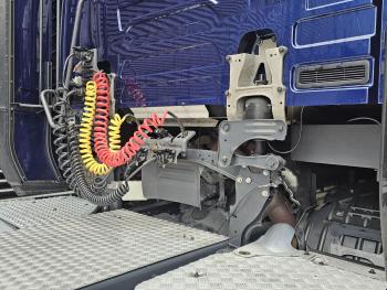 Scania S520 V8 4x2 / 2 TANKS / PARKING COOLER / RETARDER